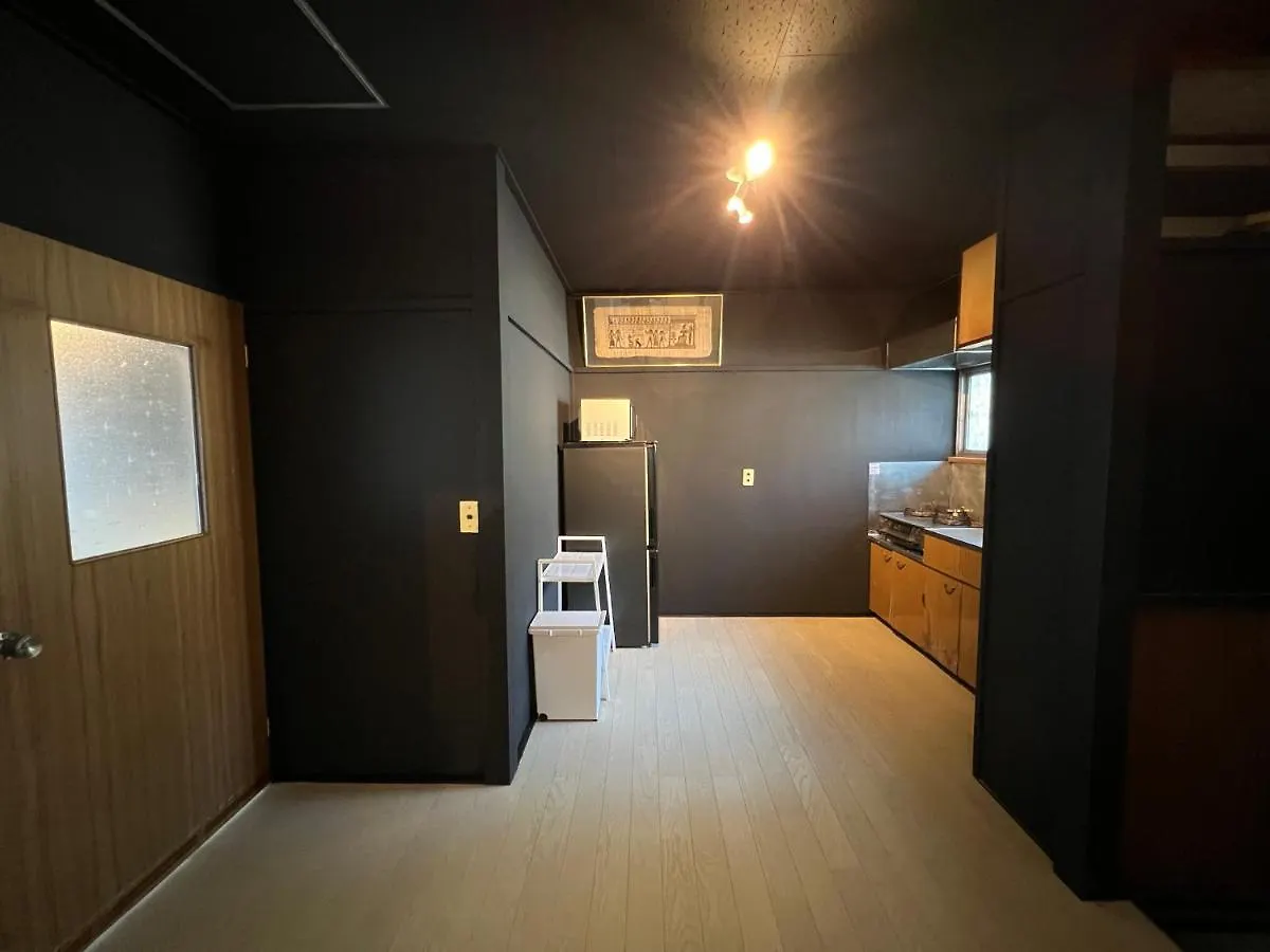 Katase  ホテル江ノ島アパートメント יפן